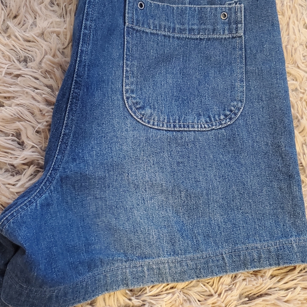 Beautifull Shorts. - Picture 2 of 4